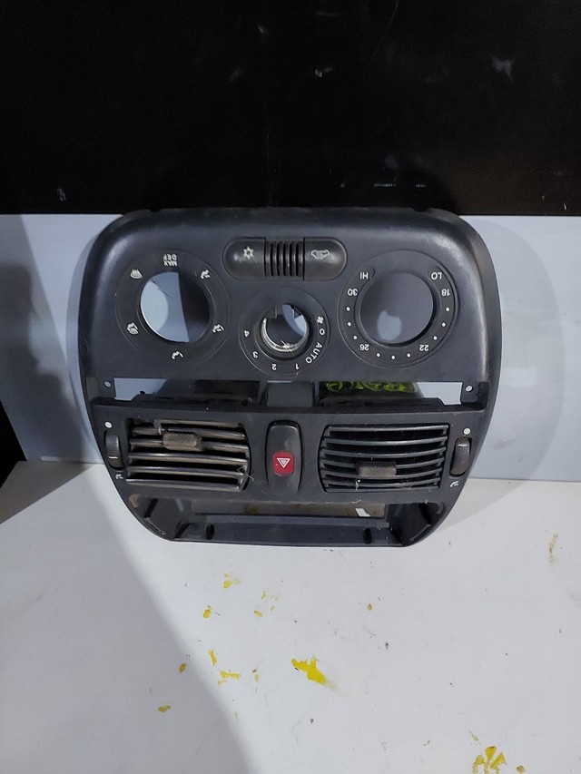 Moldura Central Painel Fiat Marea/brava 98 À 2003 - Foto 2