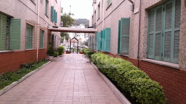 Apartamento para comprar no bairro Jardim Carvalho - Porto Alegre com 2 quartos