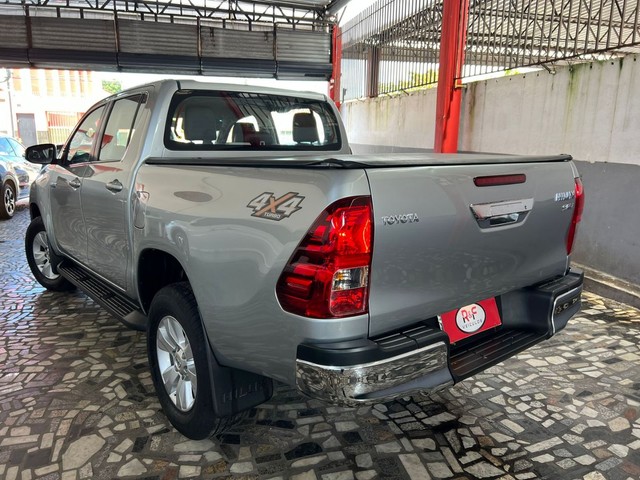 Hilux SRV diesel 4x4 Aut 2018 R$ 59.900 - Foto 8