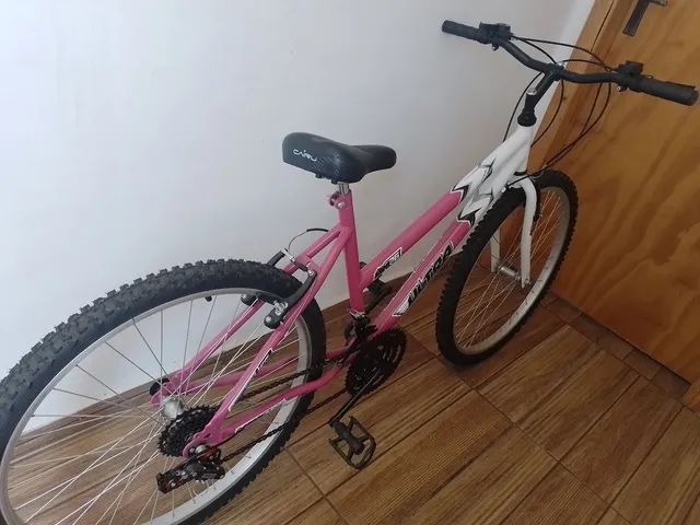 Bicicleta Aro 26 Ultra Bikes Feminina Bicolor 18 Marchas Freios V-Brake