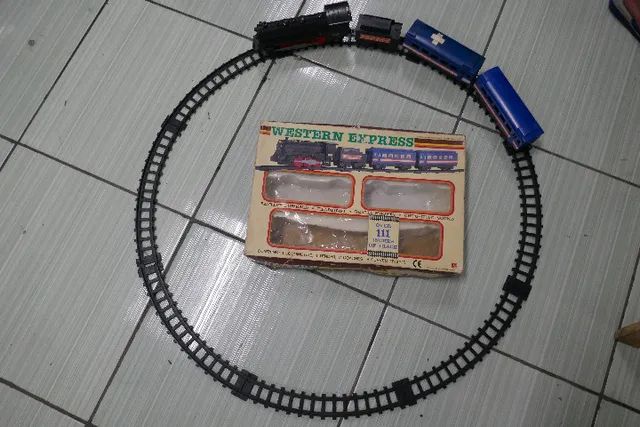 brinquedo trem antigo - Foto 4