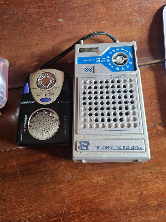 Elétricos e eletrônicos antigos. - Foto 2