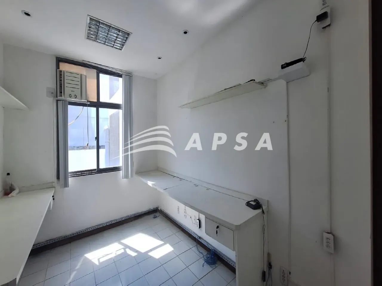 SALA COMERCIAL PARA ALUGUEL NA OLEGÁRIO MARCIEL - BARRA DA TIJUCA. SÃO 29M² DISTRIBUÍDOS E - Foto 5