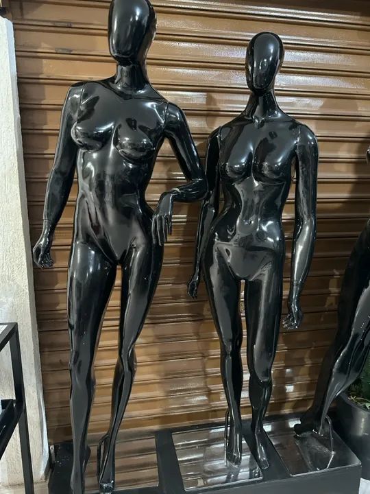 Mannequins Femininos Preto - Decoração e Vitrine