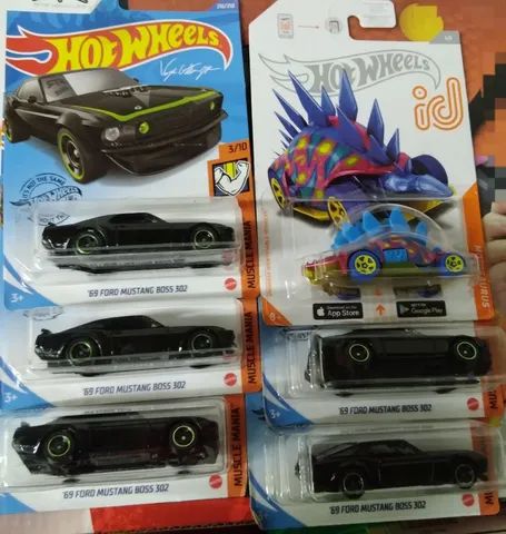 Hot wheels coleção de miniaturas.