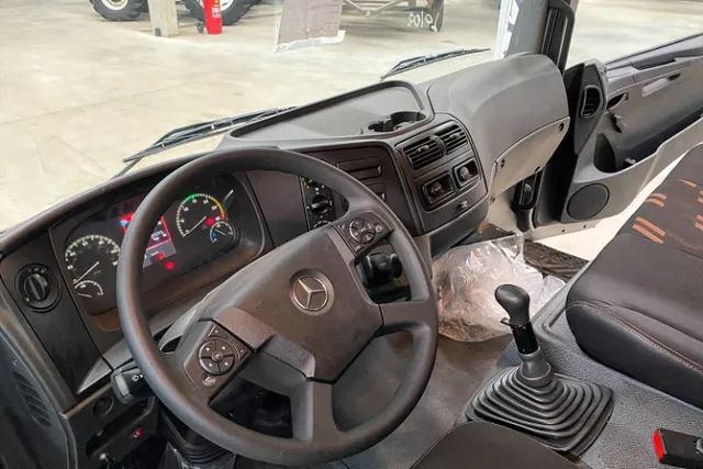 MB Atego 1719/48 25/25 Polinguindaste Duplo Não Articulado 9 Ton - Foto 12