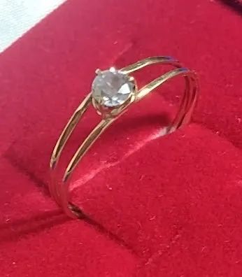 Solitário Pedra Zircônia 3 mm  Peso 1.20 Gramas Aro 2 mm Ouro 18 kilates                   - Foto 4