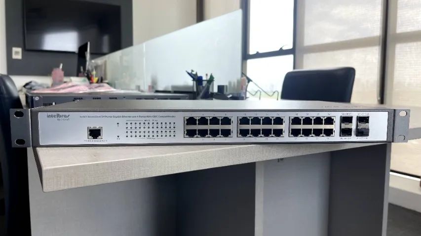 Switch Intelbras SG 2404 MR - Foto 2