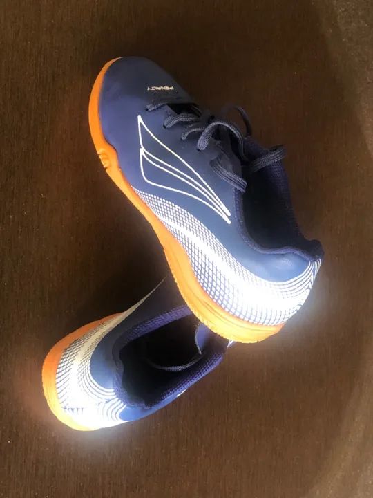 Chuteira infantil da penalty tamanho 28 - Foto 5