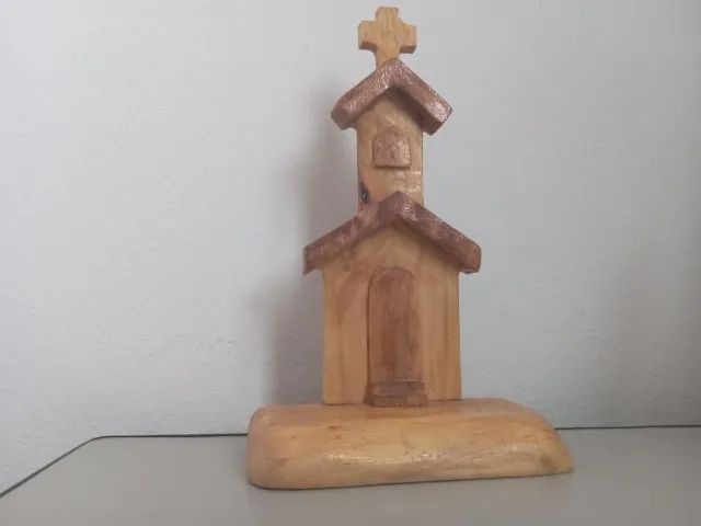 Decoracao - Igreja em Madeira