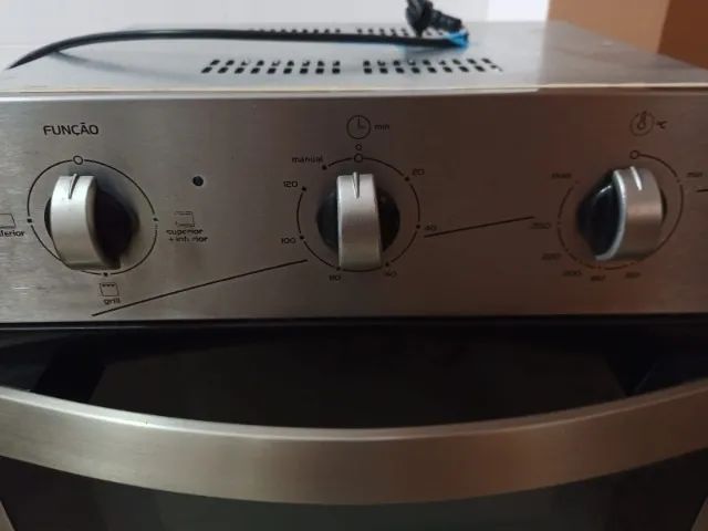 Forno elétrico de embutir Continental  66L - Foto 2