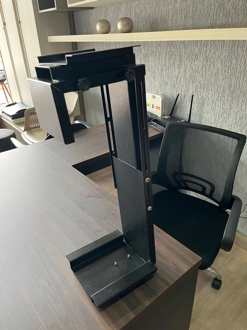 Suporte para Monitor Articulado para Mesa