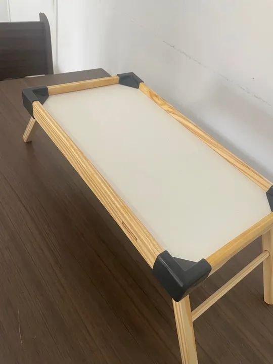 Bandeja de Madeira para Café da Manhã