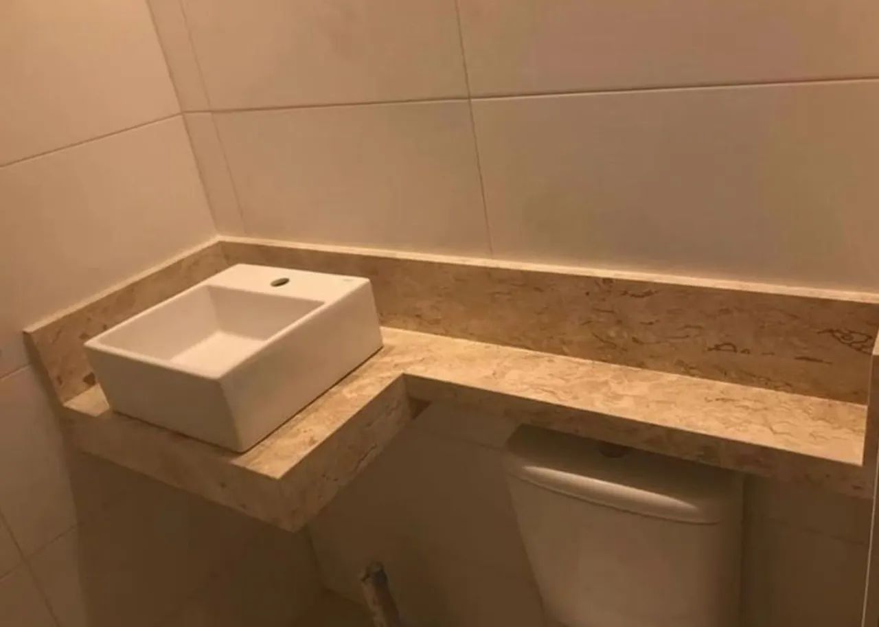 Cuba de banheiro em cerâmica64316912658435122