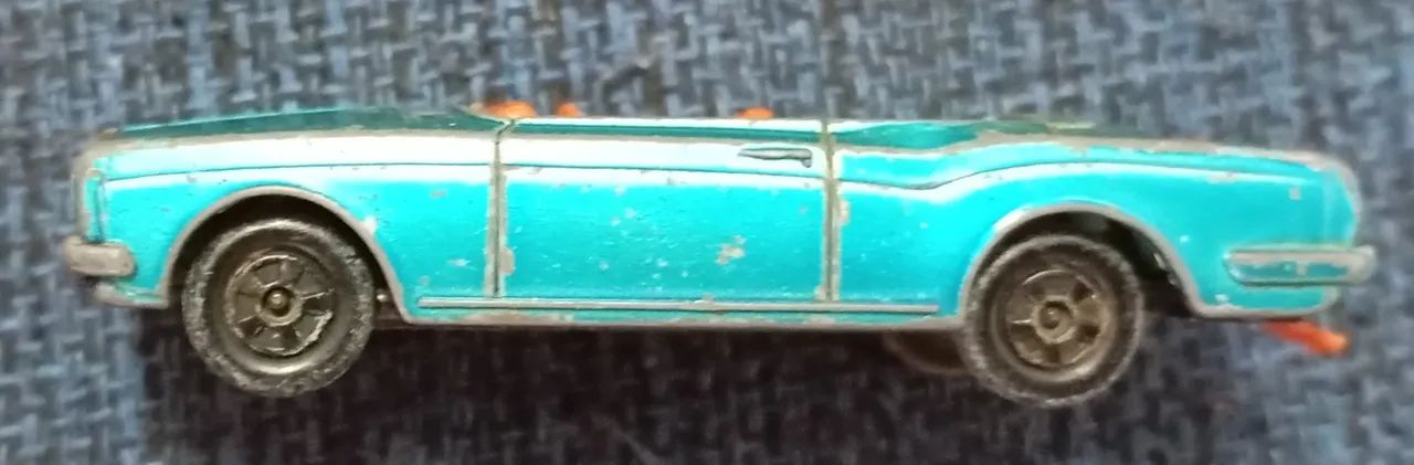 Miniatura Lesney Matchbox Nº 69 Rolls Royce Silver Shadow Coupé 1969 - Foto 3