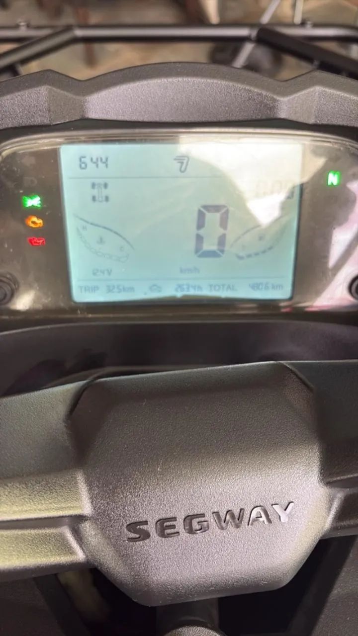 Quatrociclico 4X4 aceito troca no Jet Ski, leia, tem negocio! - Foto 4