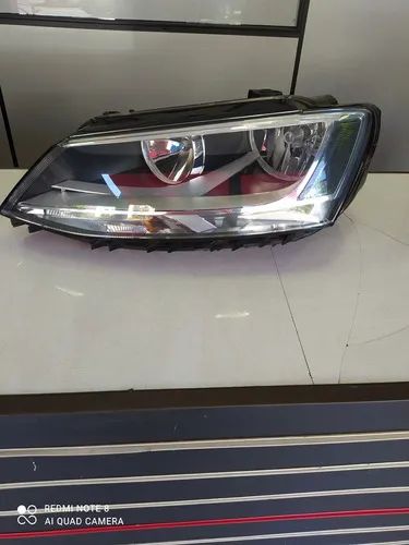 Farol Esquerdo Volkswagen Jetta 2012 A 2016