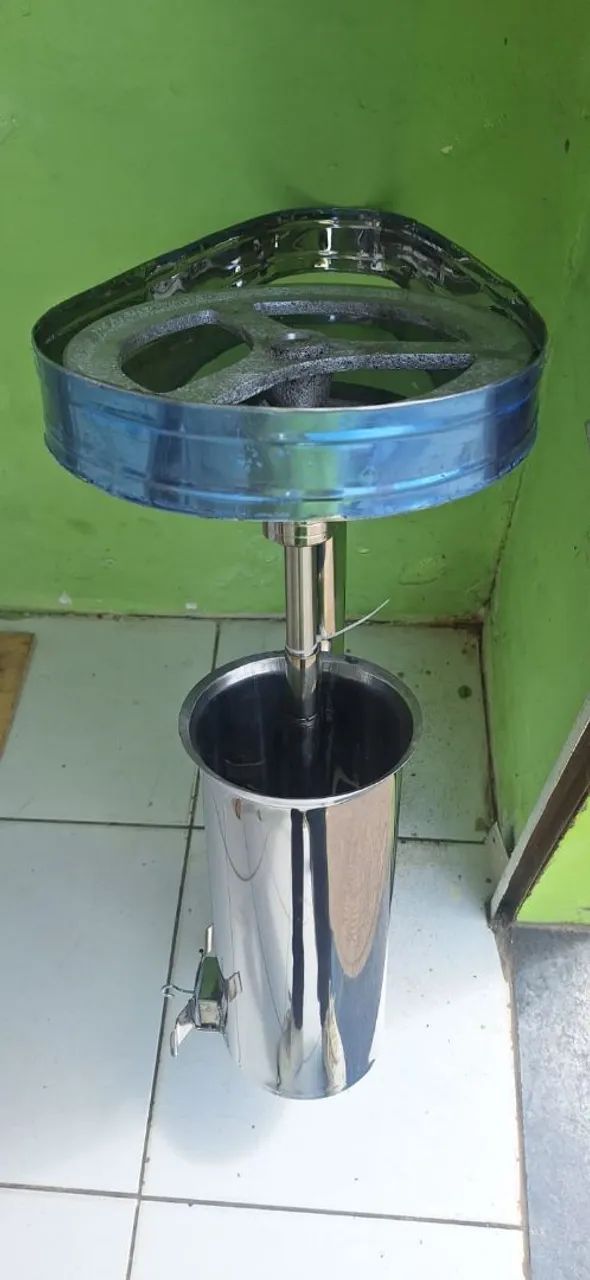 Máquina de bater açaí e outras frutas - Foto 4