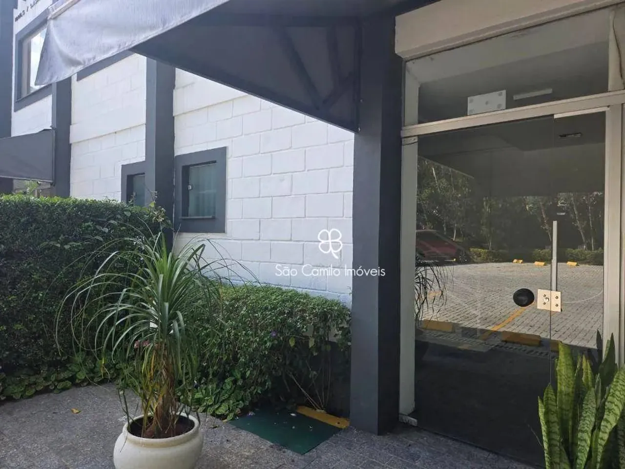 Sala para alugar, 130 m² por R$ 8.500,00/mês - Granja Viana - Cotia/SP