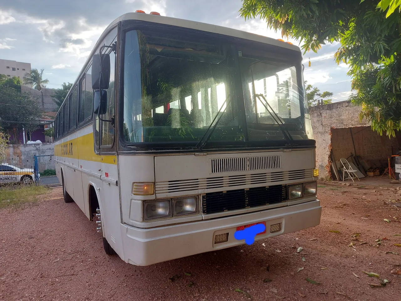 Onibus mb motor dianteiro