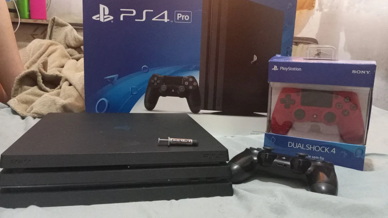 PS4 PRO 1 TERA 2 CONTROLE