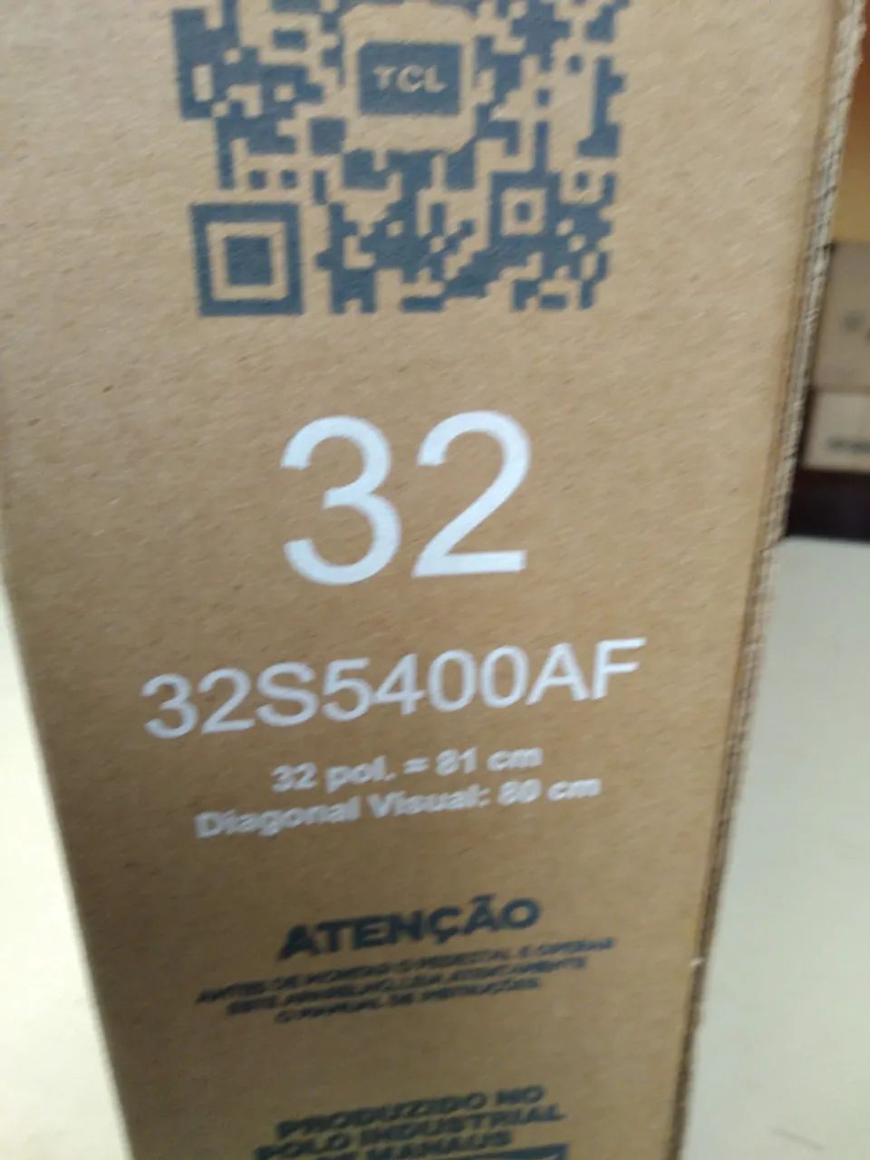 Caixa de papelão para TV 32 polegadas SEM ISOPORES - Foto 4
