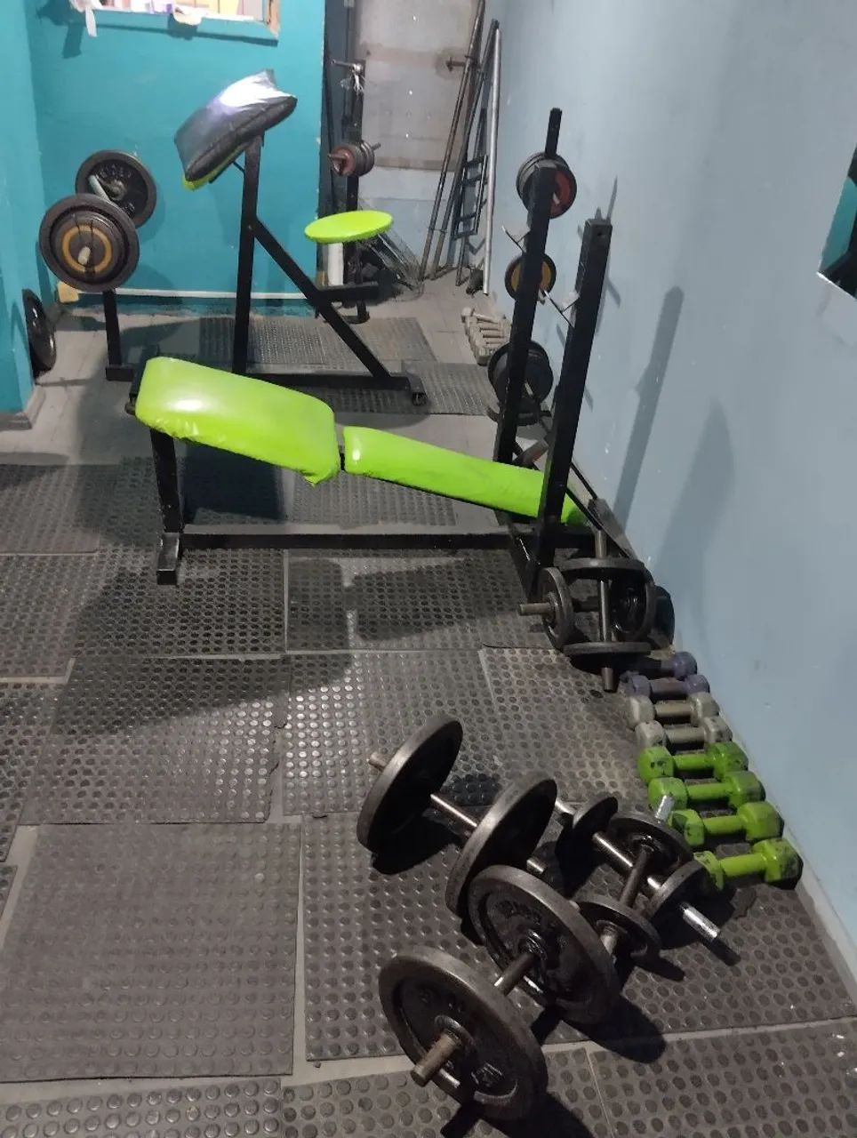 Academia Completa - Aparelhos de Musculação - Foto 2