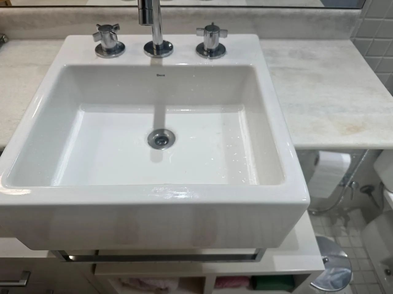 Pia banheiro granito + cuba + nicho + gaveteiro  - Foto 3