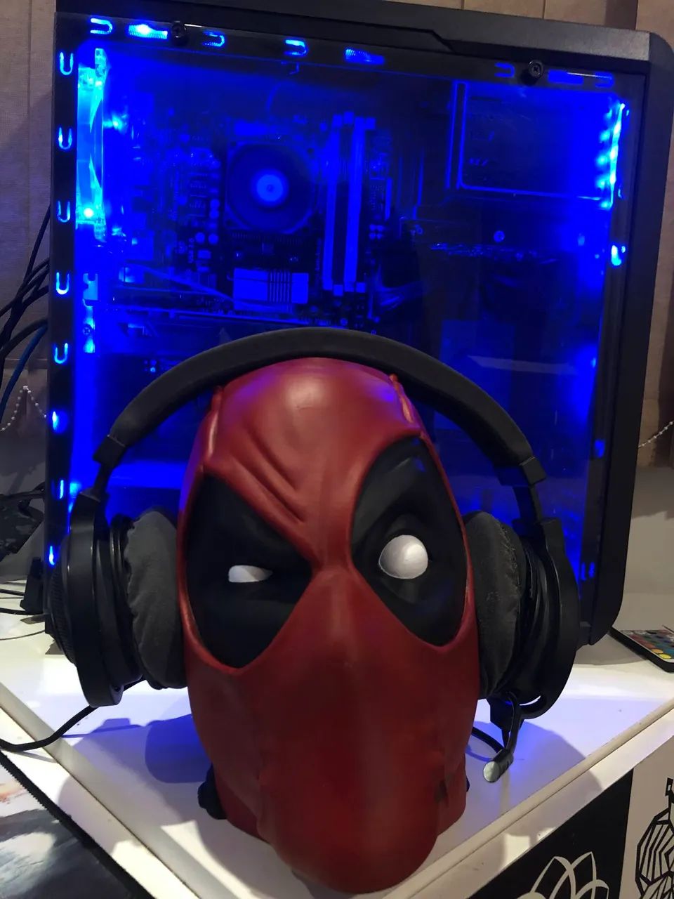 SUPORTE HEADSET DEADPOOL  - Foto 4