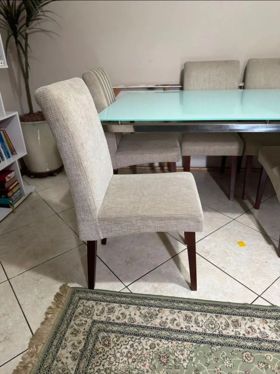 Mesa de jantar tampo de vidro 6 cadeiras.  - Foto 5