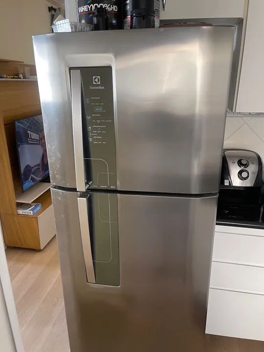 Geladeira Duplex Electrolux 1 ano de uso  - Foto 2