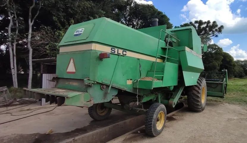 Colheitadeira John Deere - SLC 7200. Fabricação 1998 - Foto 5