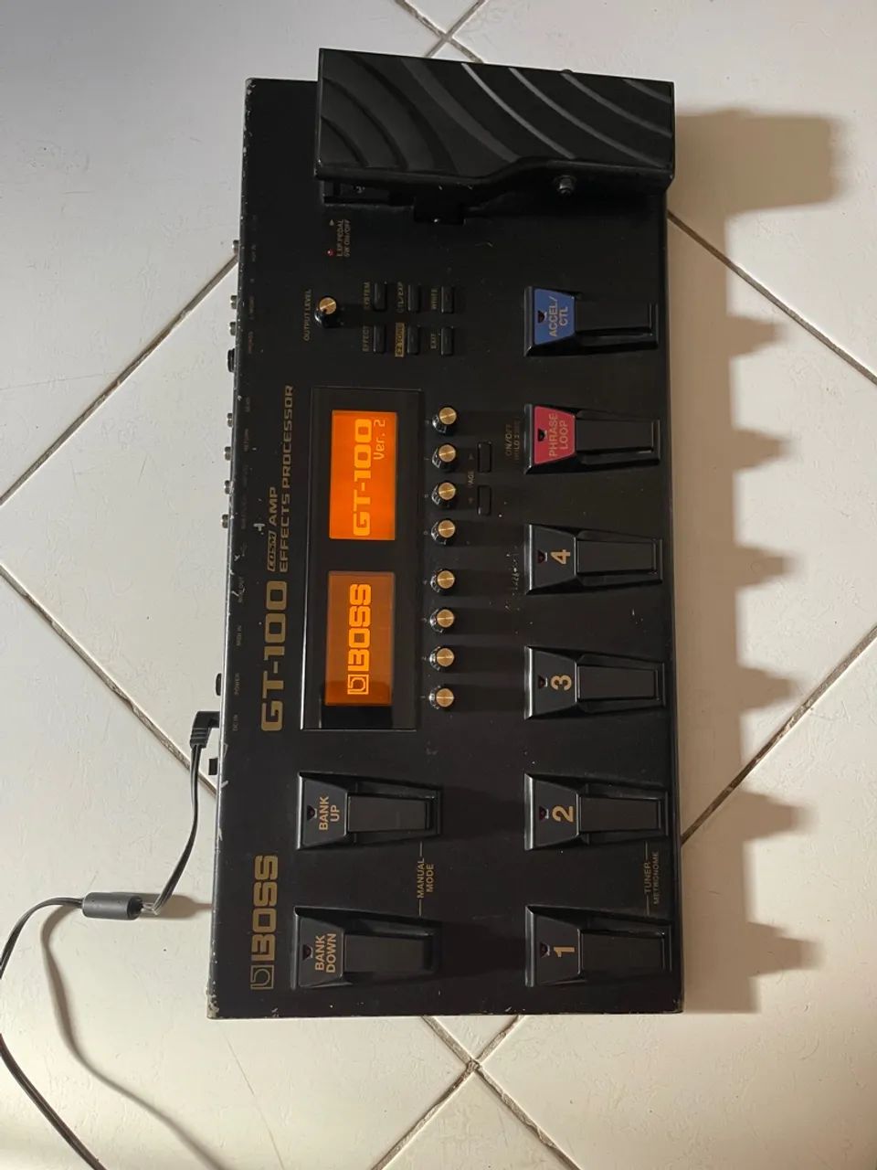 Boss GT-100 - Foto 5