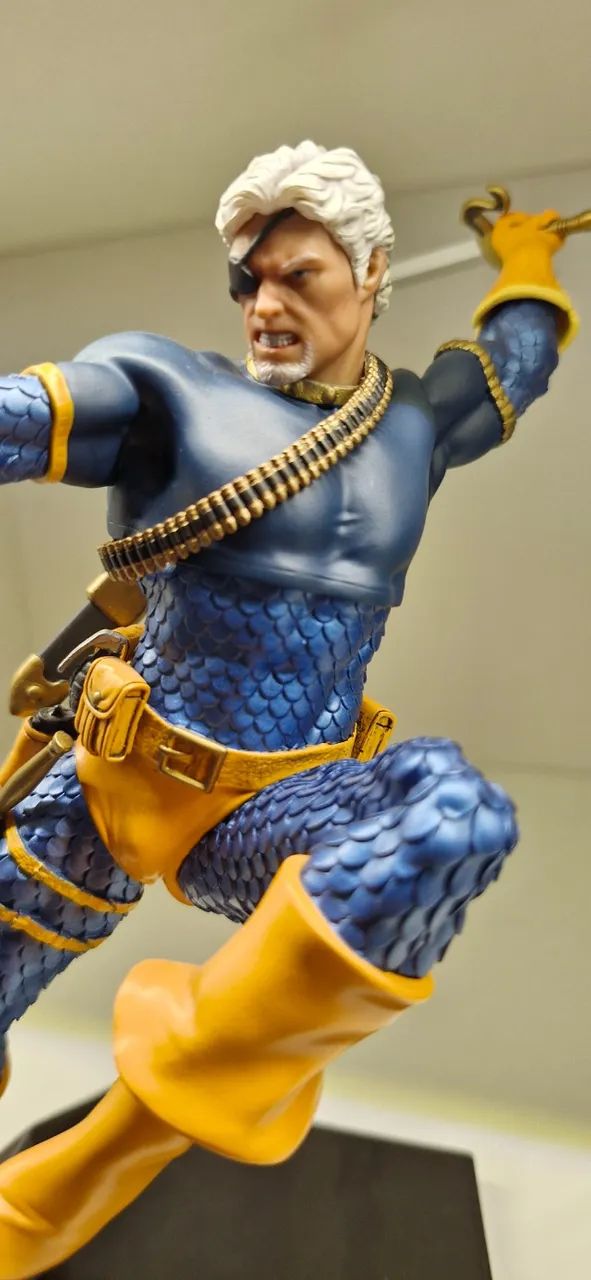Deathstroke Exterminador Exclusiva Dc Comics Iron Studios 1/10 - Foto 4