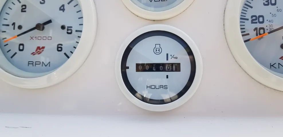 Lancha para Pesca e Passeio Completa 15 pés motor de 40 hp 4 tempos Mercury - Foto 11