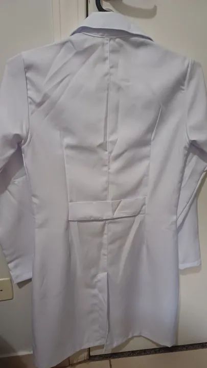 Jaleco Branco - Novo - Tamanho P - Foto 2