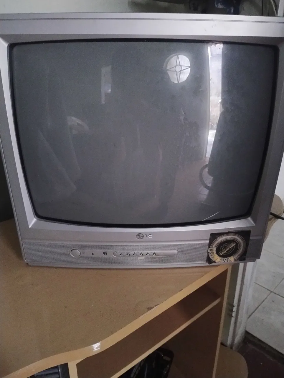 "tv de tubo" - TVs no Brasil