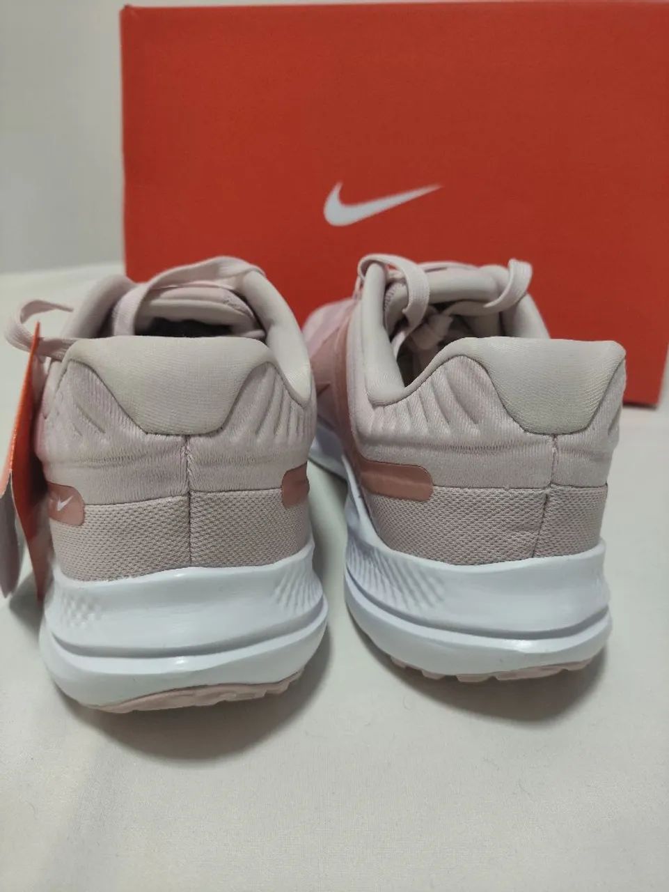 Tênis Nike Quest 5 - Feminino - Foto 5