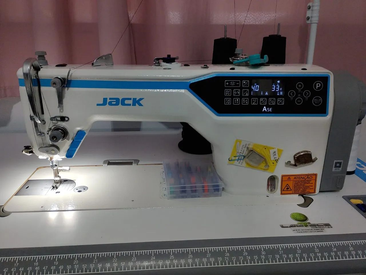 Máquinas de costura Jack - Foto 2