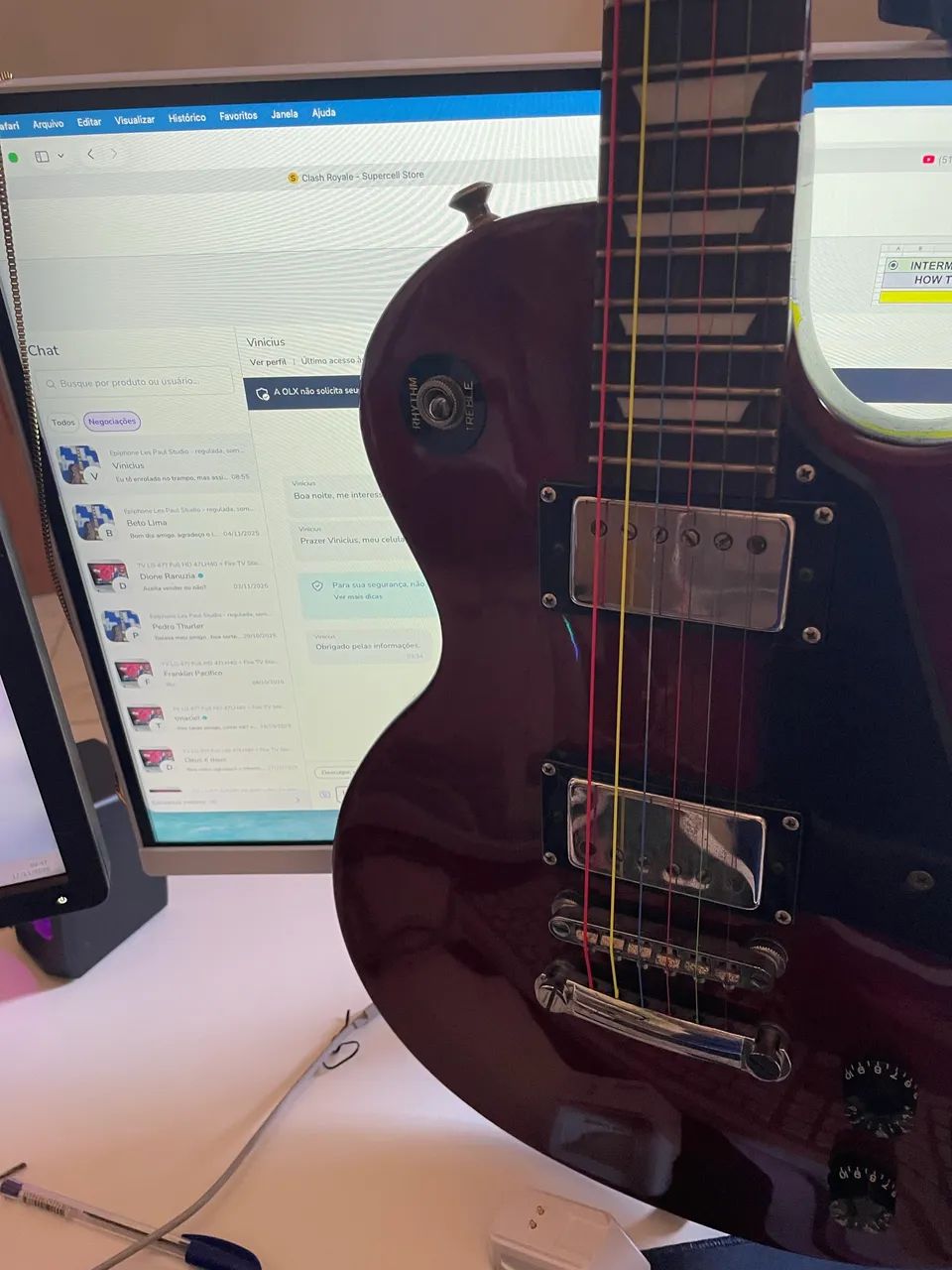Epiphone Les Paul Studio - regulada, som impecável