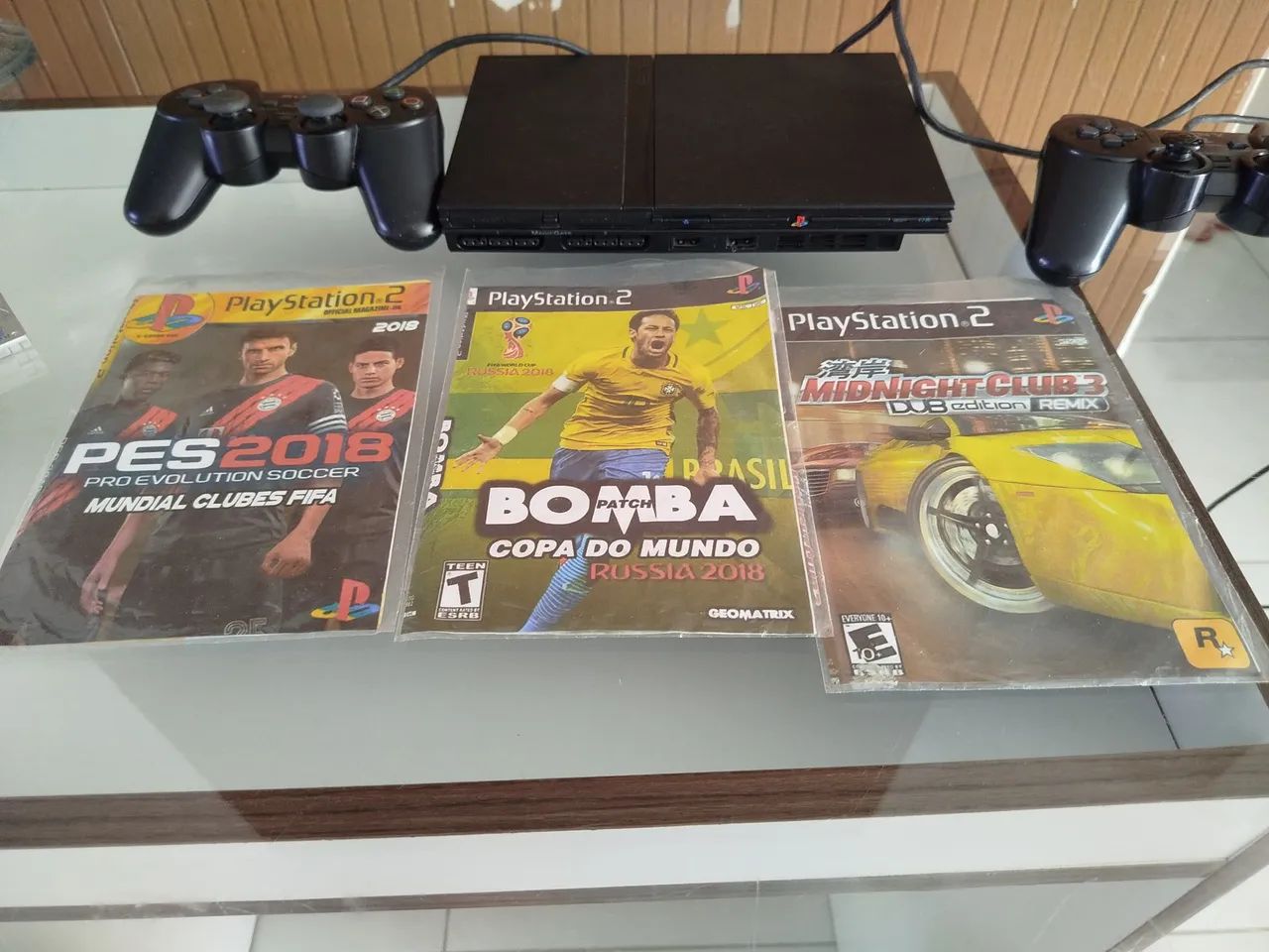 PS2 Slim Preto com 2 Controles - Foto 5