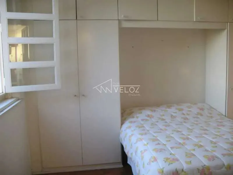 Apartamento - / Residencial / Santa Teresa