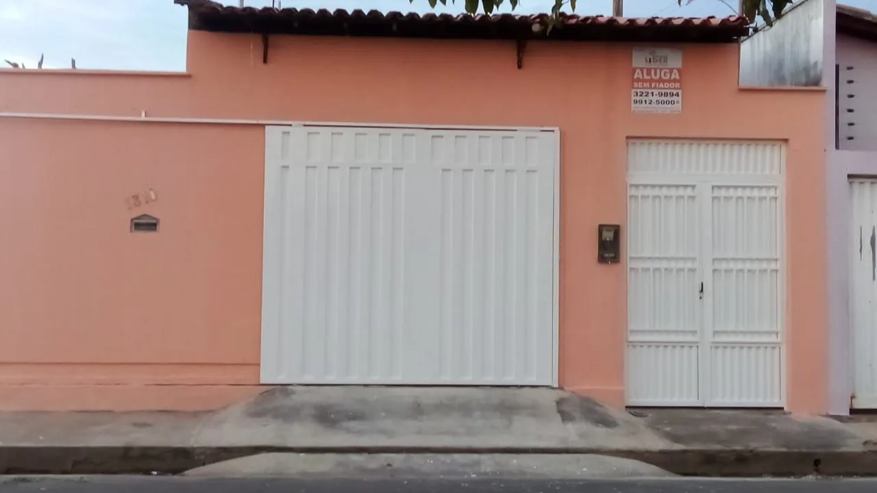 Casa Água Branca-PI Aluguel 2 quartos moradia/ ponto comercial