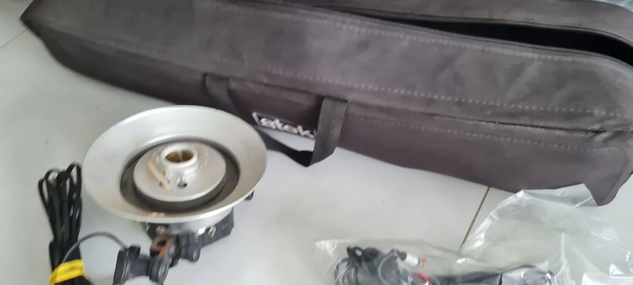 Kit de Iluminação para Estúdio - Sombrinhas Refletoras - Foto 3