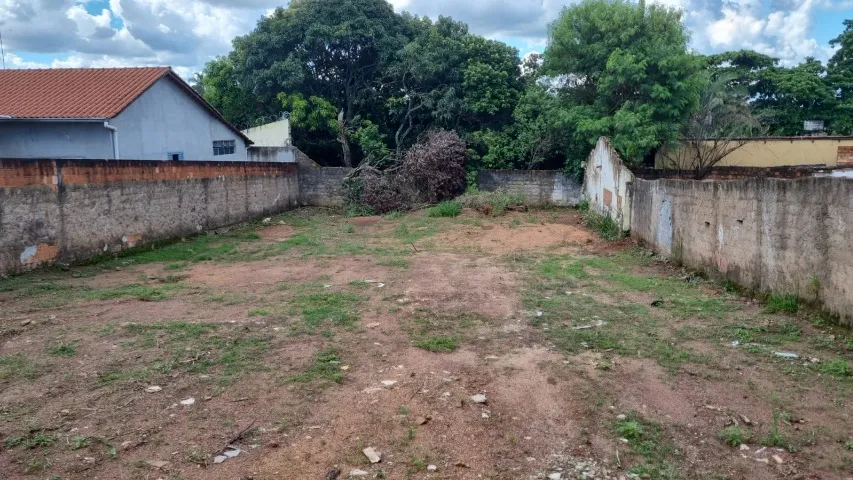 Lote na Vila Maria Luiza, 550 metros a 5min do Flamboyant