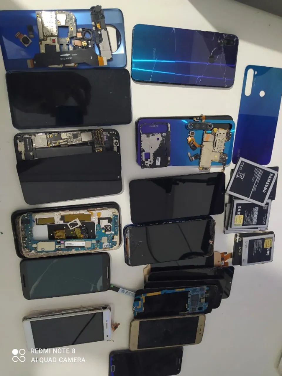 10 Celulares para retirada peças 