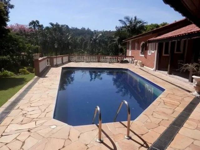 Foto - Vinhedo - Caixa D´Água
