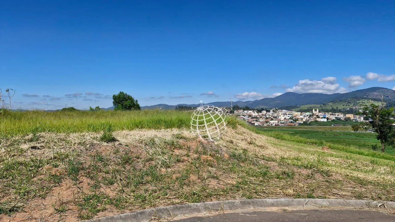 Terreno à venda, 943 m² por R$ 325.000,00 - Condomínio Residenzialle Toscana - Bom Jesus d