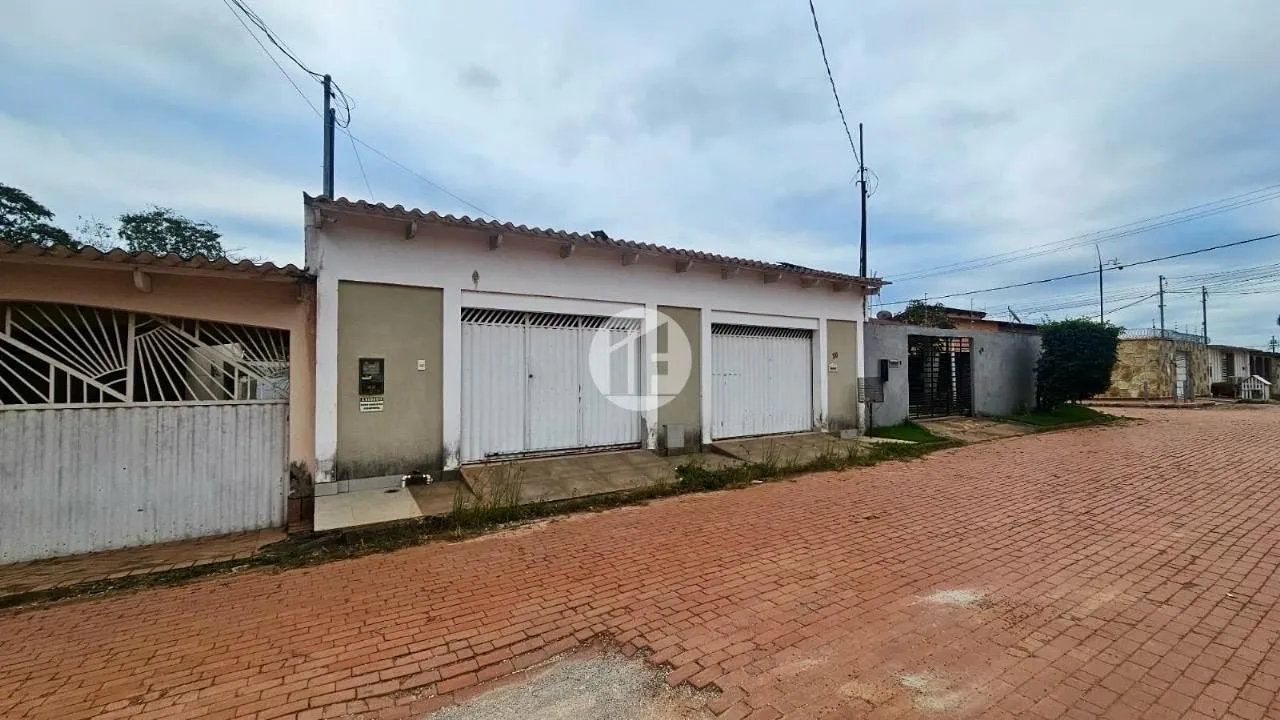 Casa disponível para venda