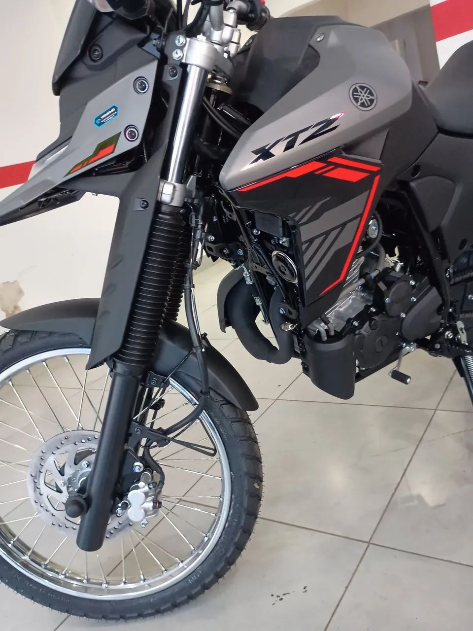 XTZ 250 Lander CONNECTED ABS 2026 zero km - Foto 2